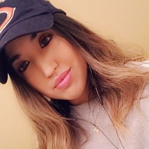 Meet your Posher, Iris